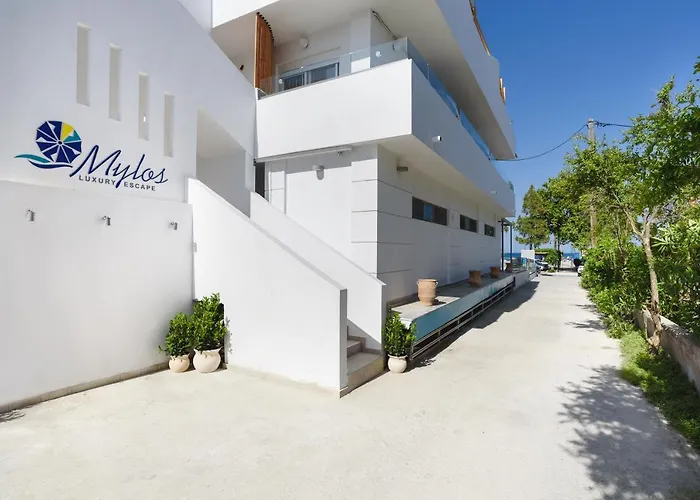 Mylos Luxury Escape